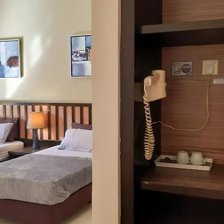 Cuti De Gold Coast Morib Apartment Banting  Luaran gambar